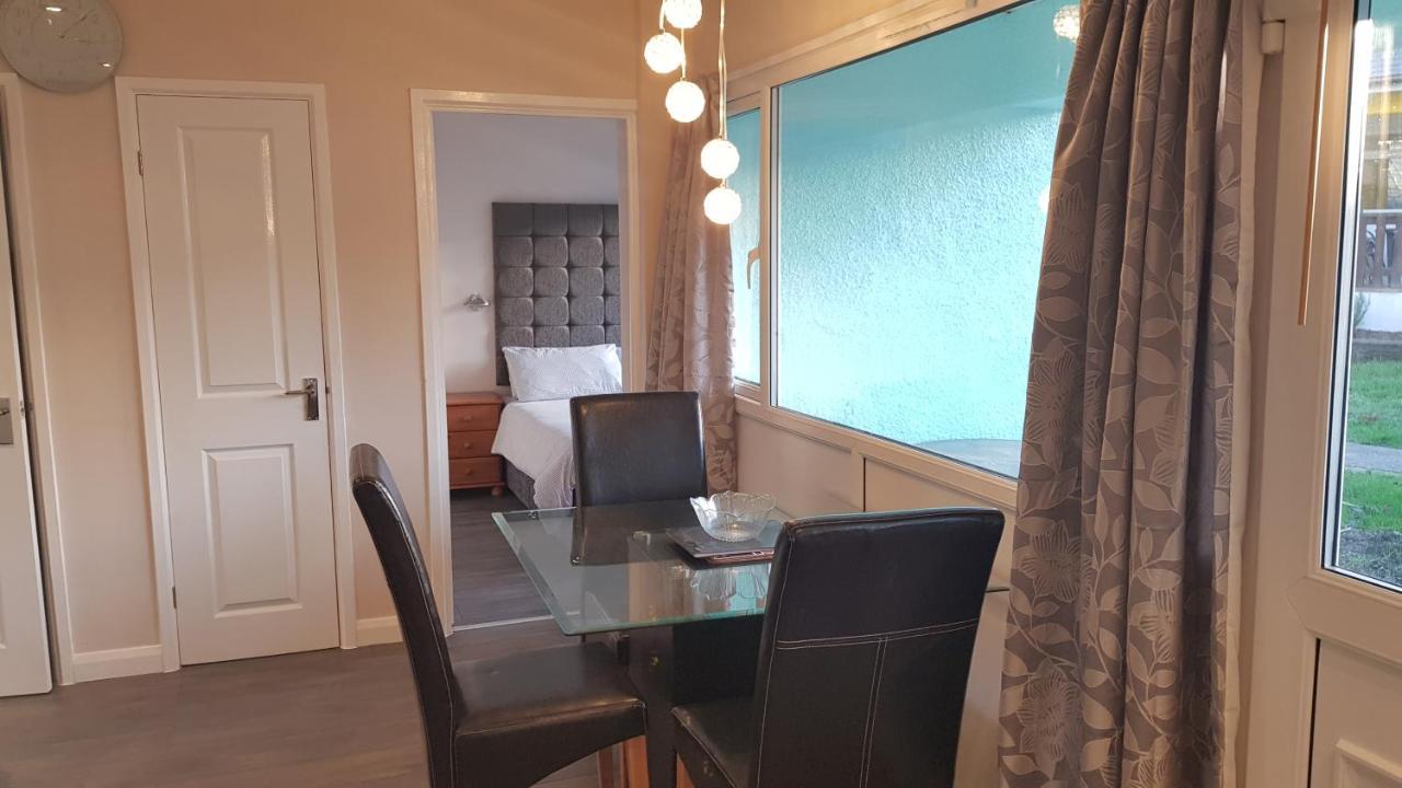 Valley Grove Bungalows Saundersfoot Eksteriør billede